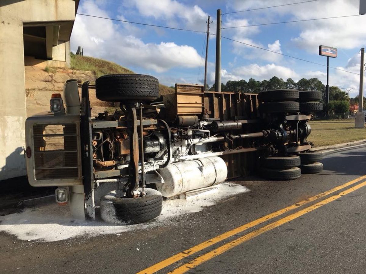 City of Bainbridge Dump Truck Wrecks; Bypass Traffic Delayed Sowegalive